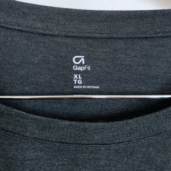 GapFit MaxHeat Crew XL long sleeve t-shirt - Picture 5 of 5